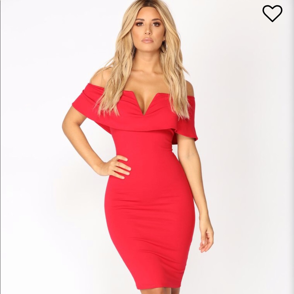 Lyla off the shoulder dress in red!